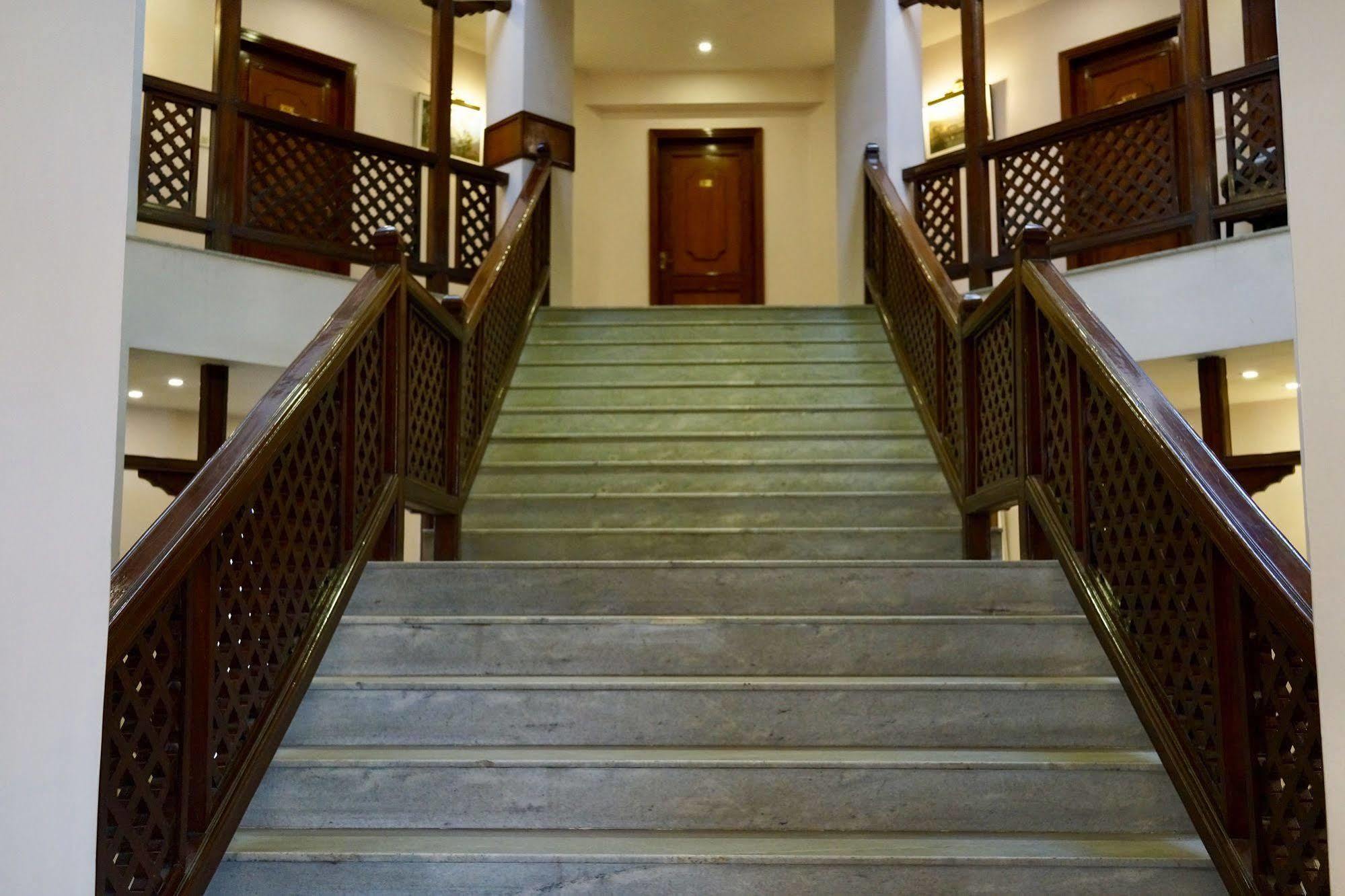 Marcopolo Business Hotel Kathmandu Ngoại thất bức ảnh